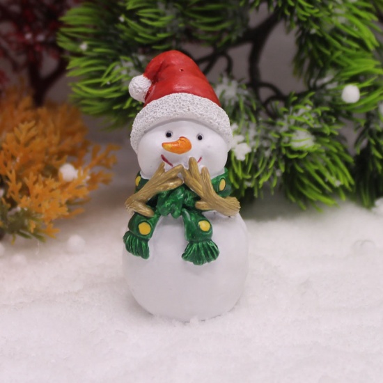 Picture of White - 3# Christmas Snowman Resin Micro Landscape Miniature Decoration 6.3x3.3x3cm, 1 Piece