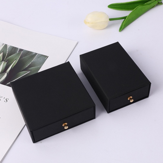 Immagine di 1 Pz Carta Confezione Regalo per Gioielli con Cassetto Estraibile Quadrato Nero 10cm x 10cm x 3.5cm