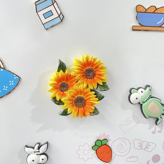 Immagine di Yellow - 5# Sunflower Artificial Flowers 3D Resin Fridge Magnet 7x6.1cm, 1 Piece