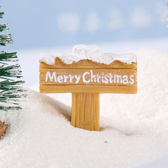 Immagine di Brown - Resin Micro Landscape Miniature Home Decoration Road Sign Message " Merry Christmas " 3.1x2.7cm, 1 Piece