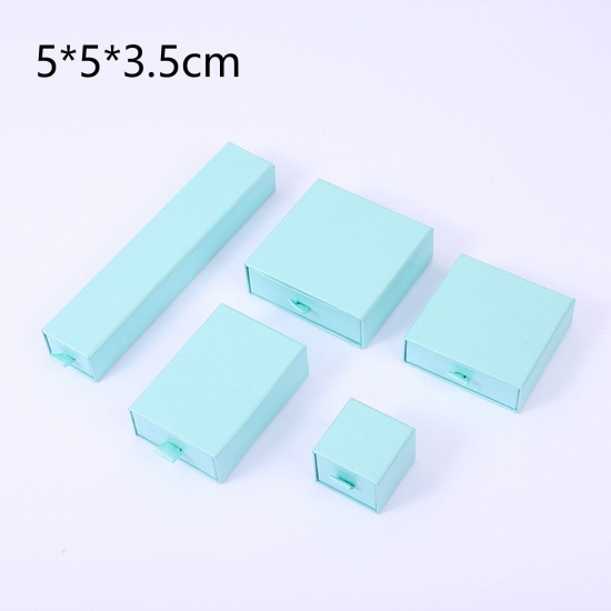 Immagine di 1 Pz Carta Confezione Regalo per Gioielli con Cassetto Estraibile Quadrato Blu Chiaro 5cm x 5cm x 3.5cm