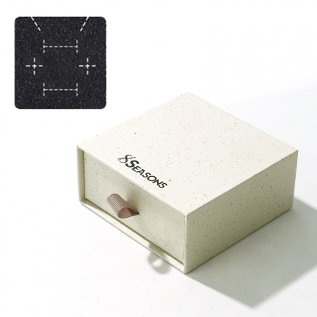 Immagine di 1 Pz Carta Confezione Regalo per Gioielli con Cassetto Estraibile Quadrato Bianco Sporco 8cm x 8cm x 3.6cm