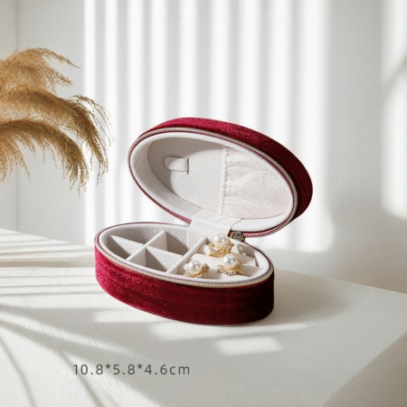 Image de 1 Pièce Boîte de Rangement de Bijoux en Velvet Ovale Rouge 10cm x 5.8cm x 4.6cm