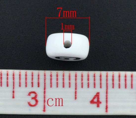 Picture of Acrylic Spacer Beads Flat Round White Alphabet/ Letter "G" About 7mm Dia, Hole: Approx 1mm, 500 PCs