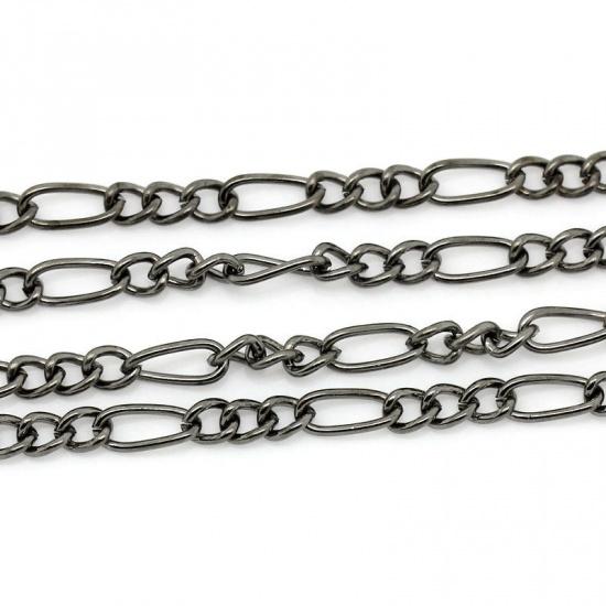 Picture of Iron Based Alloy Open 3:1 Figaro Link Curb Chain Findings Gunmetal 7.5x3.4mm(2/8"x1/8") 4x3mm(1/8"x1/8"), 5 M