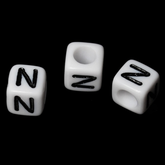 Imagen de Cuentas Acrílico Cubo Blanco & Negro Letra "N" 6mm x 6mm, Agujero: acerca de 3.5mm, 500 Unidades