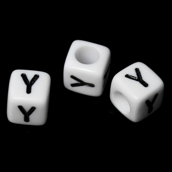 Picture of Acrylic Spacer Beads Cube White & Black Alphabet/ Letter "P" About 6mm x 6mm, Hole: Approx 3.5mm, 500 PCs