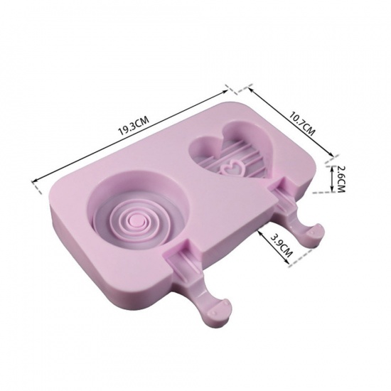 Picture of At Random - Round Heart Food Silicone Mold DIY Homemade Cartoon Ice Maker Mould With Cover