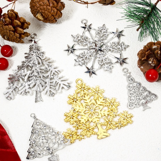 Immagine di Lega + Strass Charm Ciondoli Albero di Natale Argento Placcato Fiocco di Neve Scolpito Trasparente Strass Filigrana 8cm x 7.7cm , 1 Pz