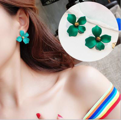 Picture of Ear Post Stud Earrings Green Flower 1 Pair