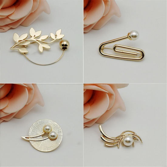 Picture of Pin Brooches Leaf Gold Plated 1 Piece