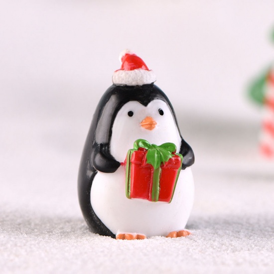 Bild von Harz Verzierungen Dekorationen Pinguin Tier Bunt Weihnachten Weihnachtsmütze 35mm x 28mm, 1 Stück