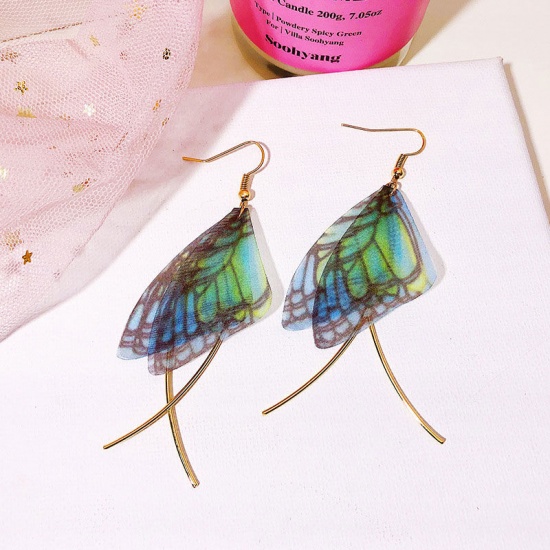 Picture of Earrings White Wing 7.7cm, 1 Pair