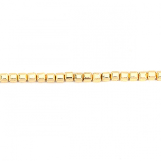 Image de (Classement B) Perles en Hématite （ Naturel ） Fleur Argent 4mm x 4mm, Trou: env. 1mm, 39.5cm long, 1 Enfilade (Env. 106 Pcs/Enfilade)