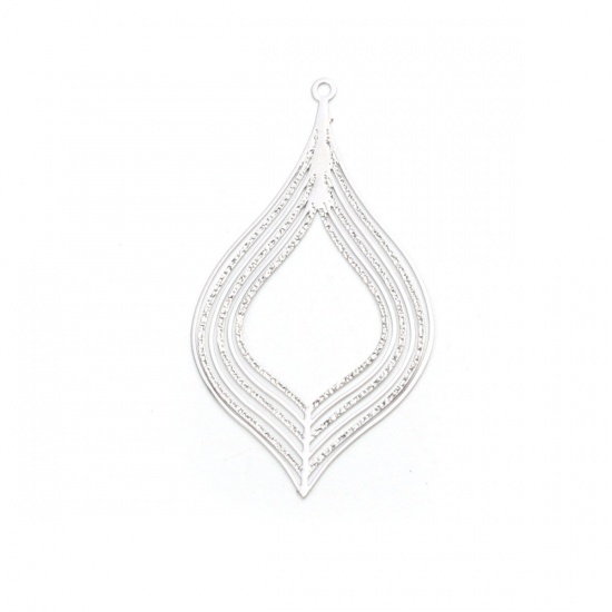 Image de Pendentifs en Laiton Feuille Rayées Estampe en Filigrane
