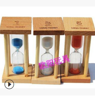 Picture of Wood & Glass Ornaments Decorations Hourglass At Random 85mm x 40mm, 1 Piece