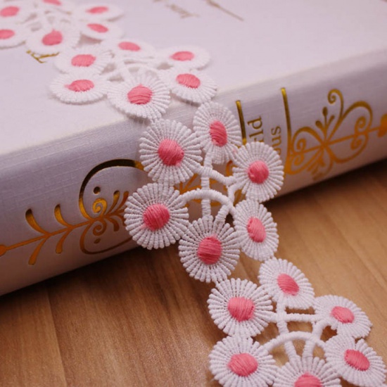 Picture of Polyester Lace Trim White & Pink Flower 55mm, 1 Yard