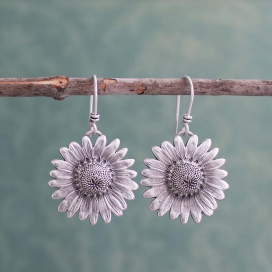 Picture of Earrings Antique Silver Color Daisy Flower 39mm x 24mm, 1 Pair