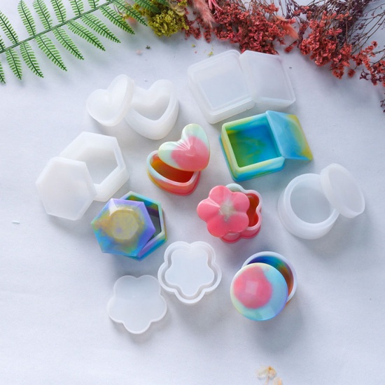 Immagine di Silicone Resin Mold For Jewelry Making Plum Blossom White 77mm x 77mm 72mm x 72mm, 1 Set