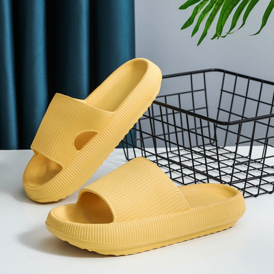 Picture of EVA Bathroom Non-slip Shower Slippers Sandals 1 Pair