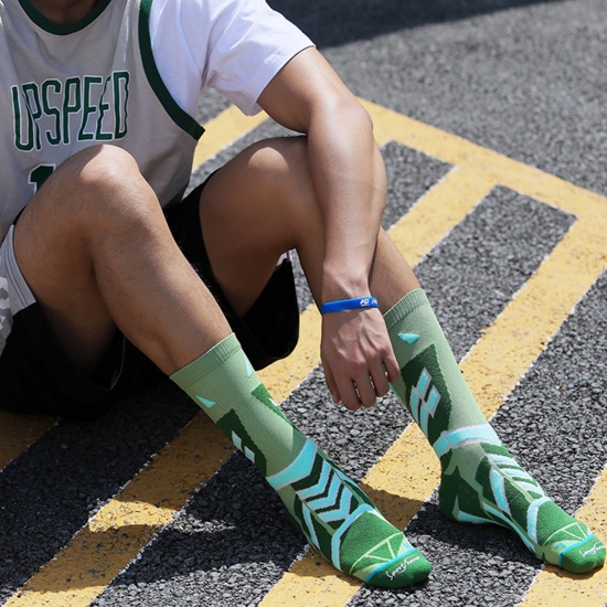 Picture of Multifunction Non-slip Breathable Man's Sport Socks Streak Size M（39-43）, 1 Pair