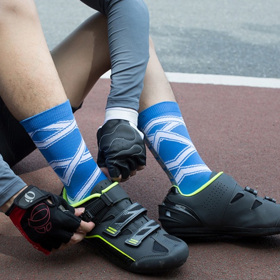 Immagine di Multifunction Non-slip Breathable Man's Sport Socks Streak Size M（39-43）, 1 Pair