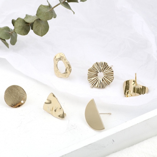 Picture of Zinc Based Alloy Ear Post Stud Earrings Real Gold Plated Geometric W/ Loop
