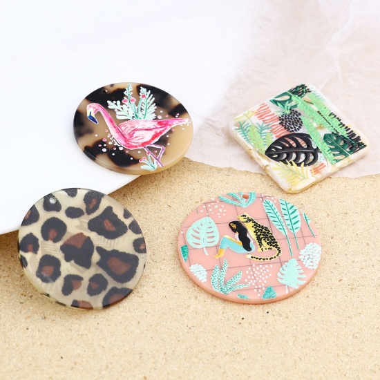 Picture of Acrylic Pendants Leopard Pink Girl 40mm Dia., 3 PCs