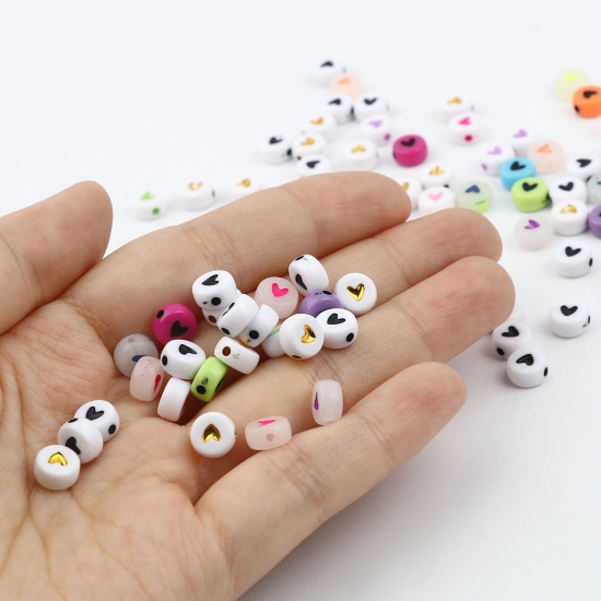Picture of Acrylic Beads Flat Round Heart Pattern About 7mm Dia., Hole: Approx 1.4mm, 1000 PCs
