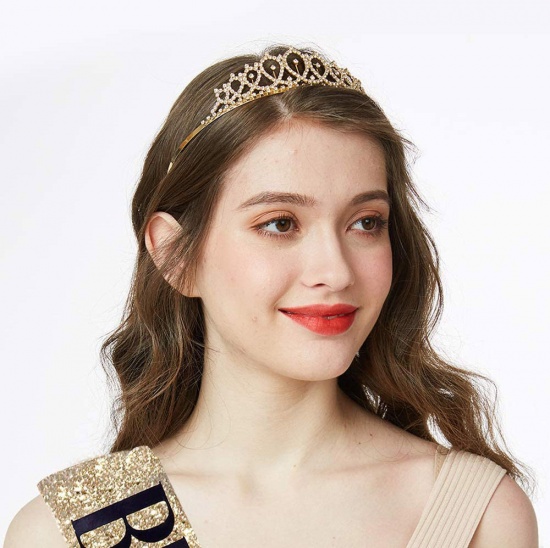 Immagine di Girl Birthday Ribbon Shiny Crown Rhinestone Party Supplies