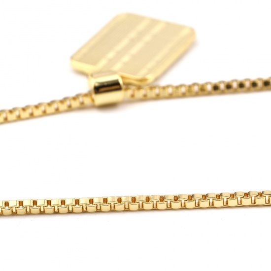 Immagine di Rettangolo Lettera Maiuscola Messaggio " A-Z " Collana con Ciondolo All'Ingrosso, 24K Vero Oro Placcato Ottone Catena a Casella, Donne Ecologico Squisito Elegante Regalo Gioielli Per Rivenditore, 55.5cm - 55cm Lunghezza, 1 Pz