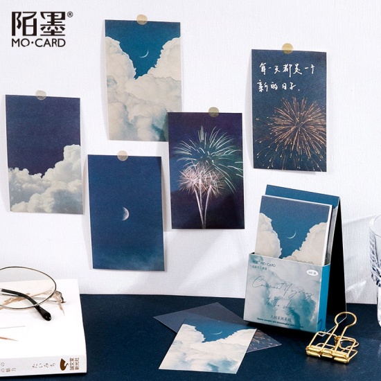 Immagine di Blue - Sky Landscape DIY Scrapbook Material Paper Vertical Type Memo Notepads 5.5x9.3cm, 1 Piece