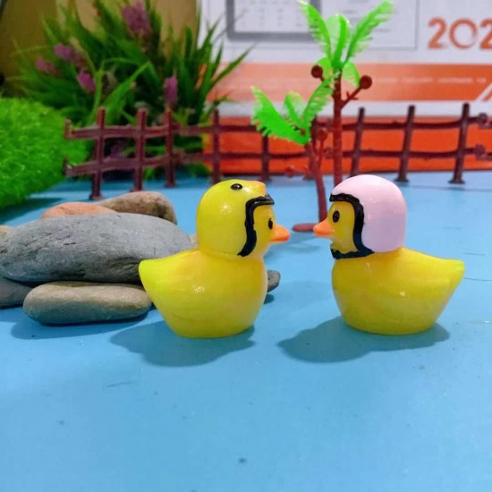 Picture of Yellow - Helmet Couple Duck Resin Micro Landscape Miniature Decoration 2.8cm long, 1 Piece