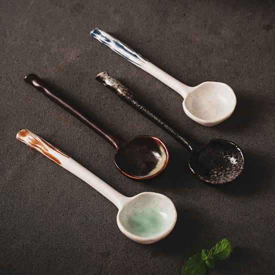Immagine di Black - Japanese Style Ceramic Spoon Tableware 16.2cm long, 1 Piece
