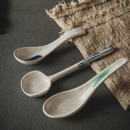 Immagine di Black - Japanese Style Ceramic Spoon Tableware 16.2cm long, 1 Piece