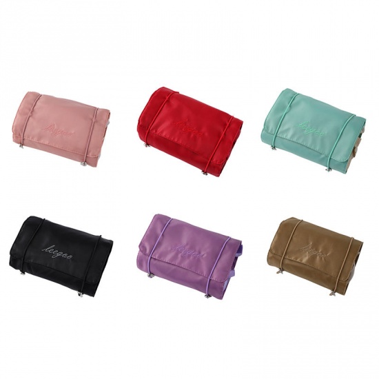Immagine di Khaki - Four-In-One Cosmetic Portable Travel Waterproof Washing Storage Bag 54.5x23cm, 1 Piece