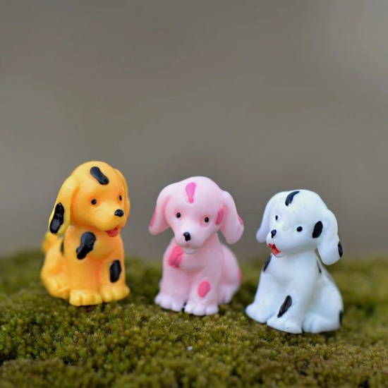 Picture of Yellow - Dalmatian Dog Animal Resin Micro Landscape Miniature Decoration 2.6x2cm, 1 Piece