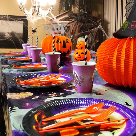 Immagine di Disposable Tableware Halloween Party Decorations