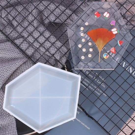 Image de Moule en Silicone Sous-verres Hexagone Blanc 13.3cm x 12.3cm, 1 Pièce