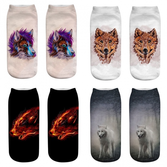 Immagine di Coffee - 18# Wolf Animal Printed Winter Warm Women's Ankle Socks Size 35-40, 1 Pair
