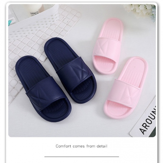 Immagine di EVA Men And Women Couple Summer Soft Soled Non-Slip Shower Slippers Sandals For Bathroom Indoor