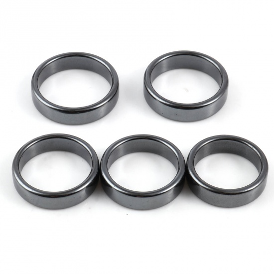 Picture of Hematite Unadjustable Rings Black Circle Ring 5 PCs
