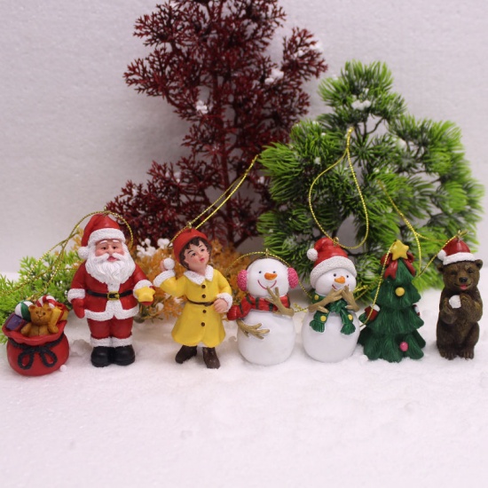 Picture of Multicolor - 16# Christmas Resin Micro Landscape Miniature Hanging Decoration 7.8x4.7x3.3cm - 5.3x3.3x3.3cm, 1 Set（7 PCs/Set）