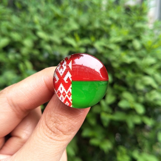 Picture of Glass Pin Brooches Round National Flag Silver Tone