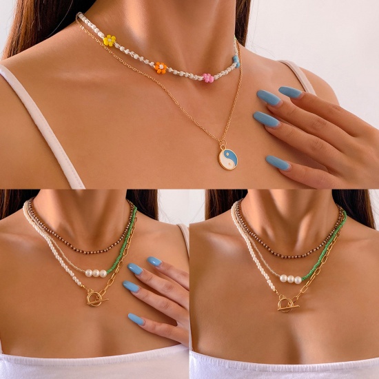 Image de Collier Perlé Style Bohème en Acrylique Multicolore Imitation Perles 1 Pièce