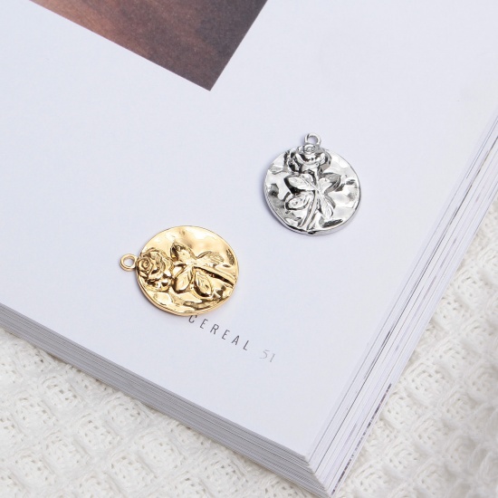 Immagine di Acciaio Inossidabile Martellato Charms Tondo Multicolore Rosa 21mm x 18mm, 1 Pz