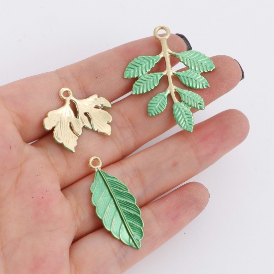 Picture of Zinc Based Alloy Leaf Gold Plated Green Painted