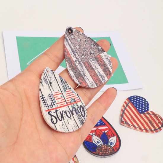 Picture of PU Leather American Independence Day Pendants Multicolor National Flag 5.6cm x 3.8cm