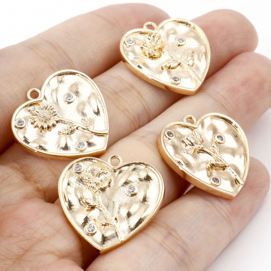 Immagine di Ottone Fiore del Mese di Nascita Charms Cuore Vero Oro Placcato Trasparente Cubic Zirconiae 20mm x 20mm, 2 Pz