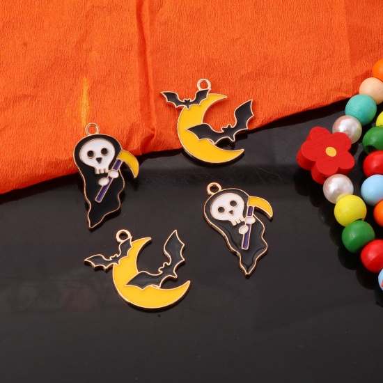 Picture of Zinc Based Alloy Halloween Charms Gold Plated Black & Yellow Halloween Ghost Halloween Bat Enamel